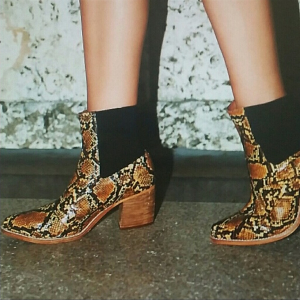 ISO Snake Skin Ankle Boots🐍
